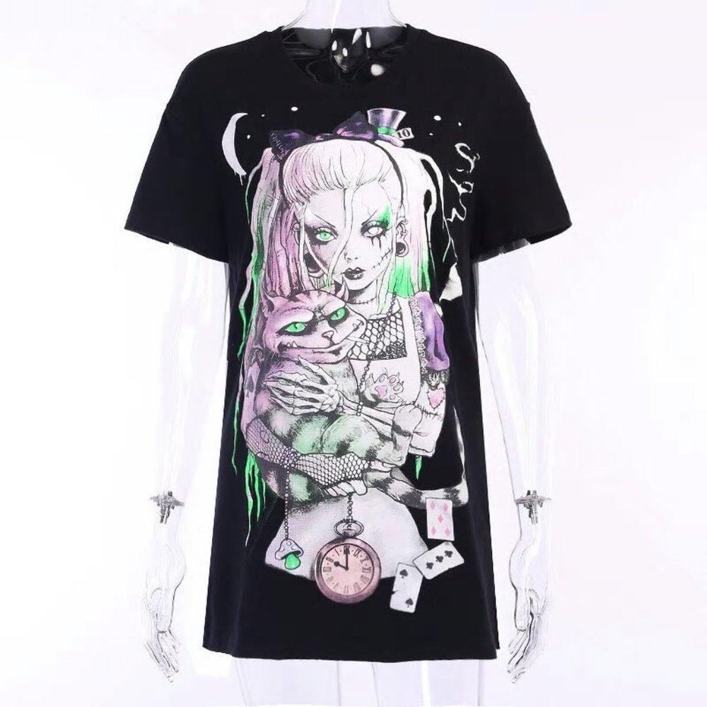 Zombie Alice in Wonderland Tee - Picture 6 of 9